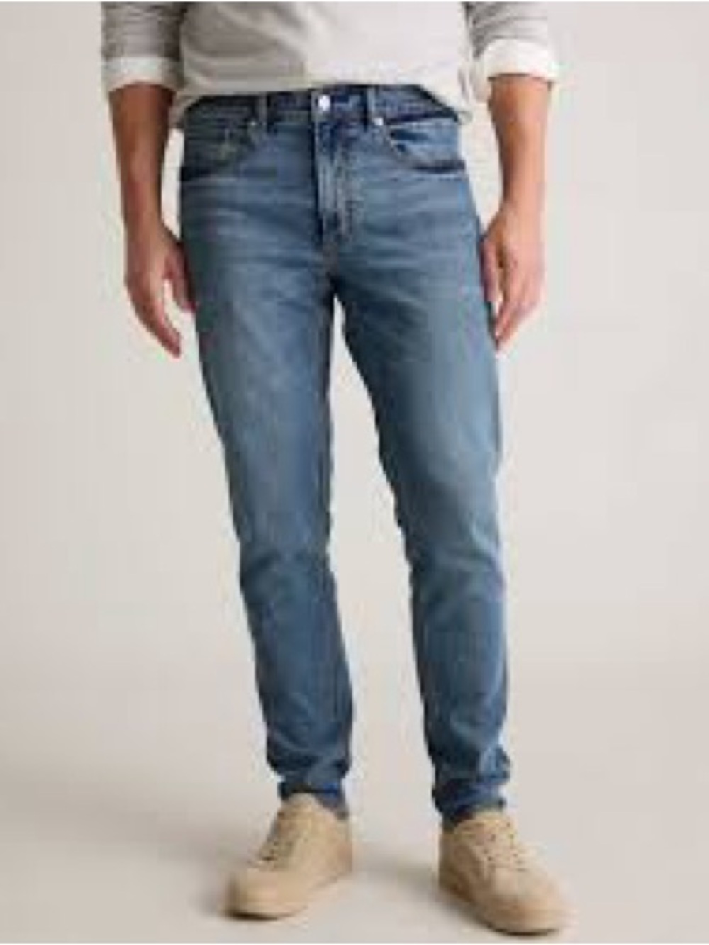 NWT Quince Men’s Warren Stretch Slim Straight Jeans in Azure Blue 33x34